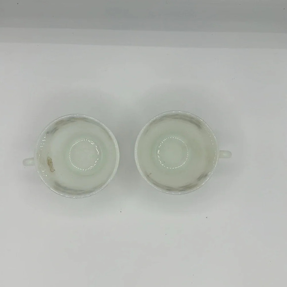 set of vintage Termocrisa Floral Milk Glass cups - Picture 2 of 5